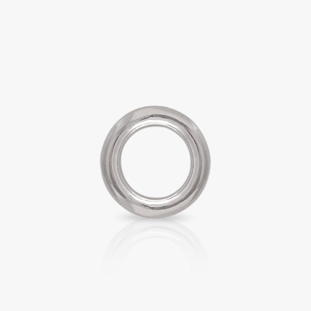 4mm Circle, White Gold with Diamonds